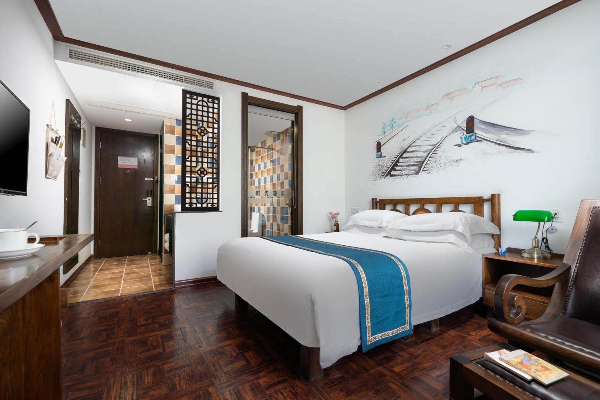 Nostalgia Hotel Near Tianjin Polar Ocean Word- Tianjin Fonte Joy World, 10 Minutes Drive Away From Tianjin Tanggu High-Speed Railway Station, Free Ice-Cream, Mineral Water, Snacks And Laundry Service, English Communication Well מראה חיצוני תמונה