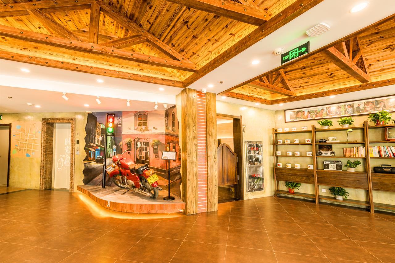 Nostalgia Hotel Near Tianjin Polar Ocean Word- Tianjin Fonte Joy World, 10 Minutes Drive Away From Tianjin Tanggu High-Speed Railway Station, Free Ice-Cream, Mineral Water, Snacks And Laundry Service, English Communication Well מראה חיצוני תמונה