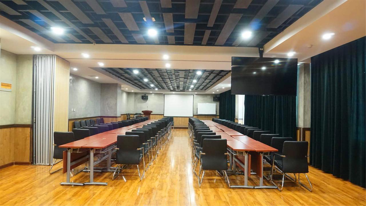 Nostalgia Hotel Near Tianjin Polar Ocean Word- Tianjin Fonte Joy World, 10 Minutes Drive Away From Tianjin Tanggu High-Speed Railway Station, Free Ice-Cream, Mineral Water, Snacks And Laundry Service, English Communication Well מראה חיצוני תמונה