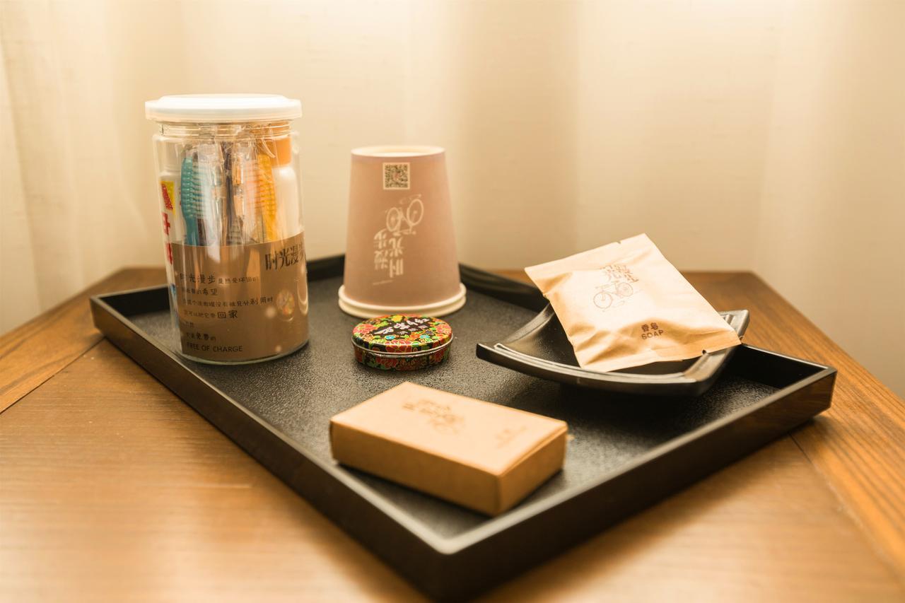 Nostalgia Hotel Near Tianjin Polar Ocean Word- Tianjin Fonte Joy World, 10 Minutes Drive Away From Tianjin Tanggu High-Speed Railway Station, Free Ice-Cream, Mineral Water, Snacks And Laundry Service, English Communication Well מראה חיצוני תמונה