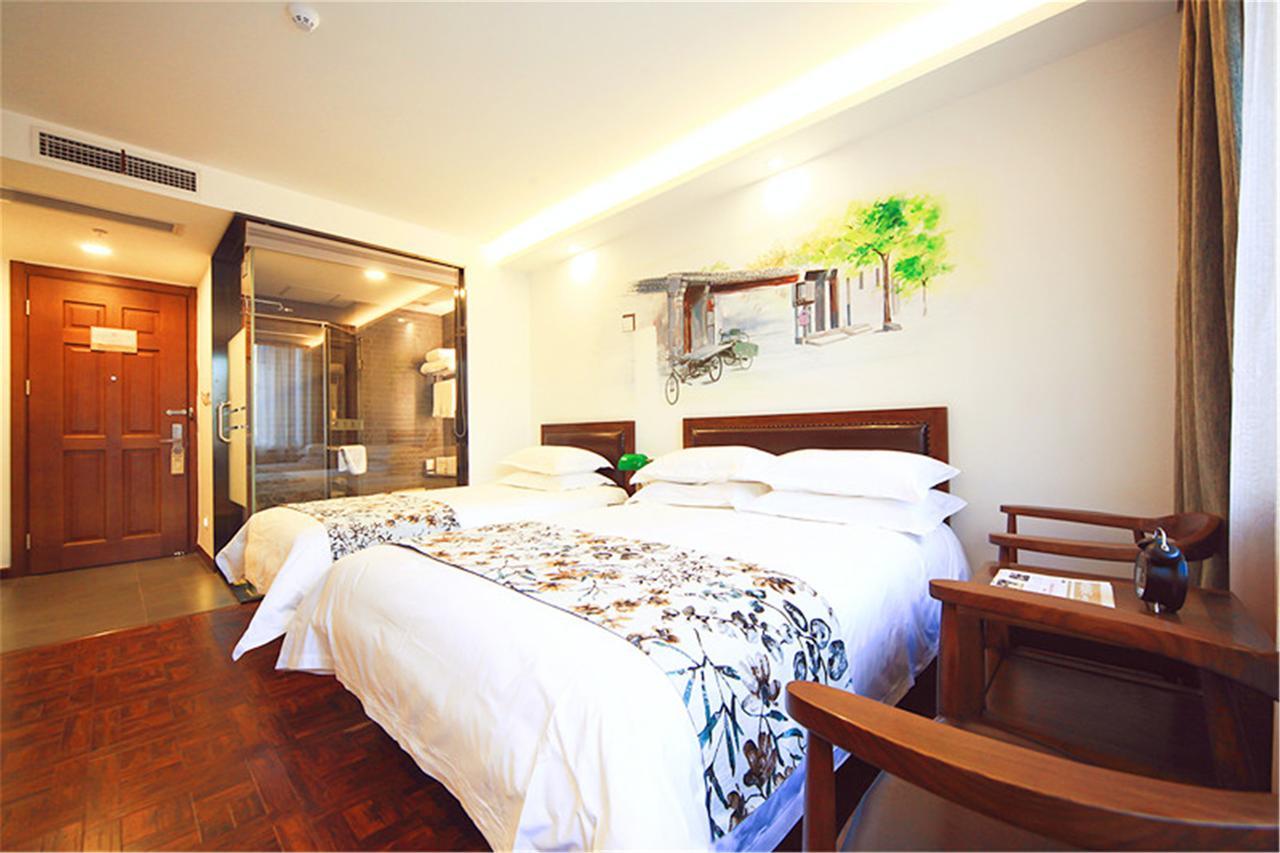 Nostalgia Hotel Near Tianjin Polar Ocean Word- Tianjin Fonte Joy World, 10 Minutes Drive Away From Tianjin Tanggu High-Speed Railway Station, Free Ice-Cream, Mineral Water, Snacks And Laundry Service, English Communication Well מראה חיצוני תמונה