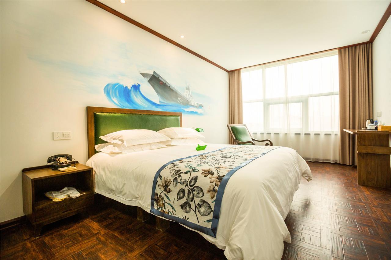 Nostalgia Hotel Near Tianjin Polar Ocean Word- Tianjin Fonte Joy World, 10 Minutes Drive Away From Tianjin Tanggu High-Speed Railway Station, Free Ice-Cream, Mineral Water, Snacks And Laundry Service, English Communication Well מראה חיצוני תמונה